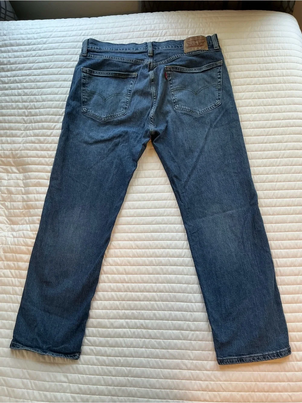 Levi's Men's Medium Blue Straight-Leg Jeans